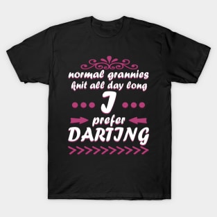 Darts Grandma Darts Bullseye Tournament Gift T-Shirt